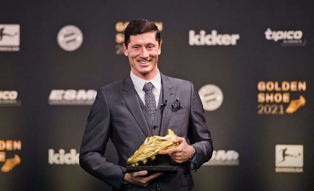 ข่าวฟุตบอล เลวานดอฟสกี้